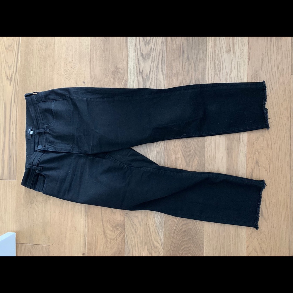 Cropped kick flair black denim size 28